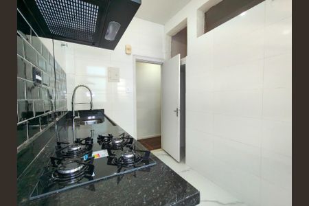 Apartamento à venda com 69m², 2 quartos e 1 vagaCozinha