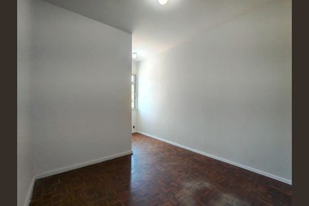 Apartamento à venda com 69m², 2 quartos e 1 vagaQuarto 2