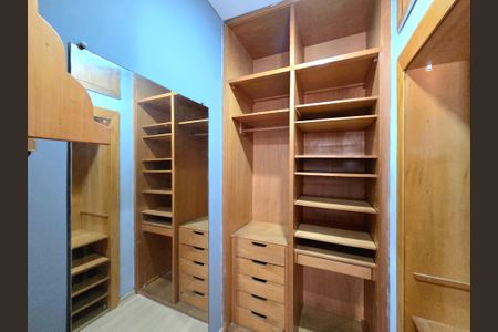 Apartamento para alugar com 78m², 1 quarto e 1 vagaCloset da suíte