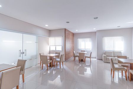 Apartamento para alugar com 49m², 2 quartos e 1 vagaÁrea comum - Salão de festas