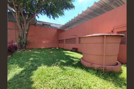 Apartamento para alugar com 55m², 2 quartos e 1 vagaÁrea comum