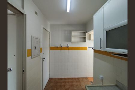 Apartamento para alugar com 55m², 2 quartos e 1 vagaCozinha - Armários
