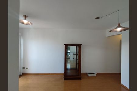 Apartamento para alugar com 55m², 2 quartos e 1 vagaSala 