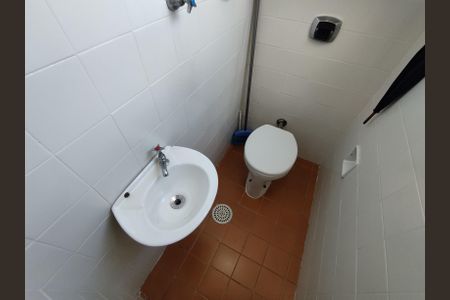 Apartamento para alugar com 55m², 2 quartos e 1 vagaBanheiro - torneira
