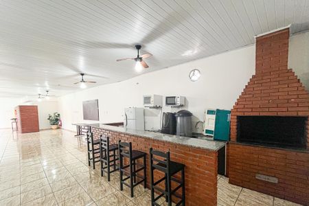 Apartamento para alugar com 50m², 2 quartos e 1 vaga Apartamento para alugar com 50m², 2 quartos e 1 vagaÁrea comum - Salão de festas