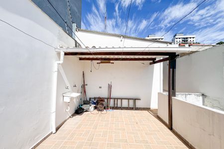 Casa para alugar com 80m², 2 quartos e 1 vagaÁrea de Serviço