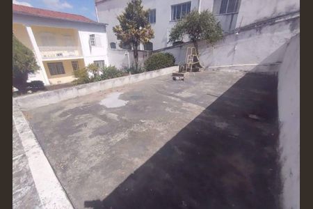 Casa para alugar com 4 quartos, 230m² em Copacabana, Belo Horizonte