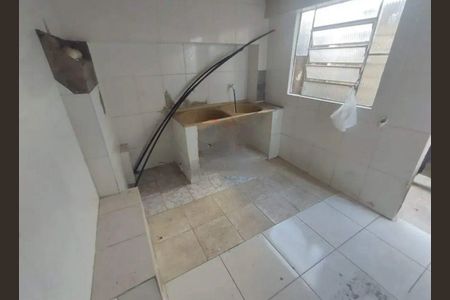 Casa para alugar com 4 quartos, 230m² em Copacabana, Belo Horizonte