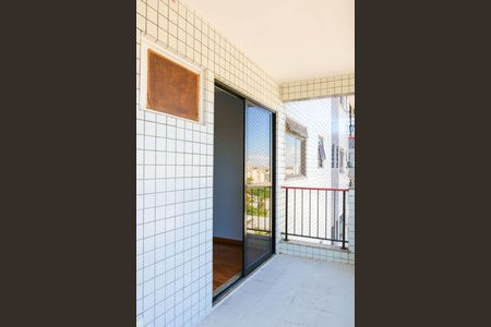 Apartamento à venda com 86m², 2 quartos e 2 vagasVaranda da Sala