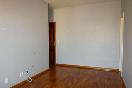 Apartamento à venda com 86m², 2 quartos e 2 vagasSala