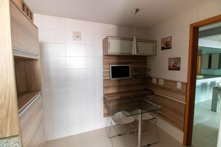 Apartamento para alugar com 120m², 2 quartos e 1 vagaCozinha e Área de Serviço