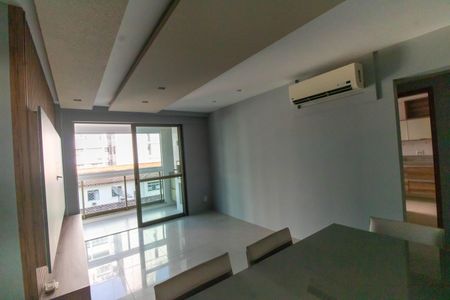 Apartamento para alugar com 120m², 2 quartos e 1 vagaSala