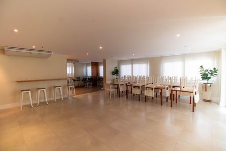 Apartamento para alugar com 120m², 2 quartos e 1 vagaÁrea comum