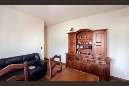 Sala de apartamento à venda com 2 quartos, 70m² em Ipiranga, Belo Horizonte