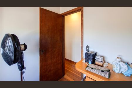 Quarto de apartamento à venda com 2 quartos, 70m² em Ipiranga, Belo Horizonte