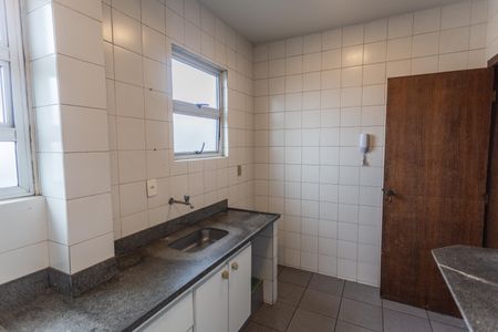 Apartamento à venda com 70m², 2 quartos e 1 vaga Apartamento à venda com 70m², 2 quartos e 1 vagaCozinha