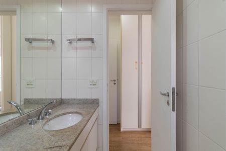 Apartamento para alugar com 94m², 2 quartos e 2 vagasBanheiro da Suíte