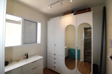 Quarto 1 de apartamento para alugar com 2 quartos, 56m² em Vila Pauliceia, São Paulo