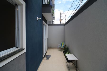 Apartamento para alugar com 56m², 2 quartos e sem vagaQuintal