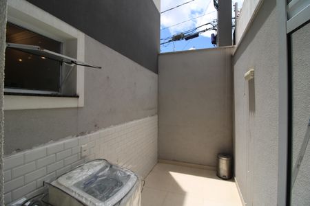 Apartamento para alugar com 56m², 2 quartos e sem vagaÁrea de Serviço