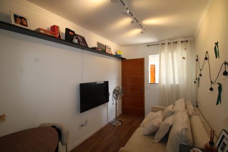 Sala / Cozinha de apartamento para alugar com 2 quartos, 56m² em Vila Pauliceia, São Paulo