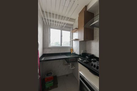 Área de Serviço de apartamento para alugar com 2 quartos, 41m² em Jardim Helian, São Paulo