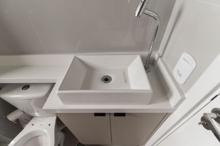 Apartamento para alugar com 41m², 2 quartos e sem vagaBanheiro