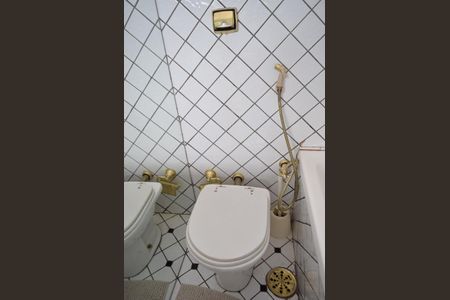 Apartamento para alugar com 75m², 2 quartos e 2 vagasBanheiro