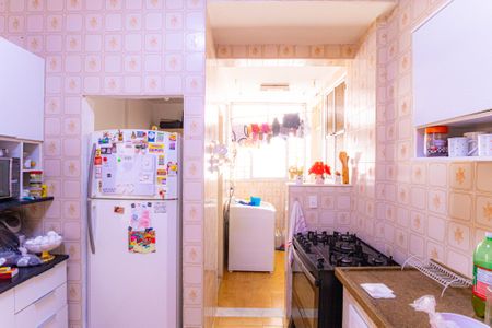 Apartamento à venda com 76m², 2 quartos e 1 vagaCozinha