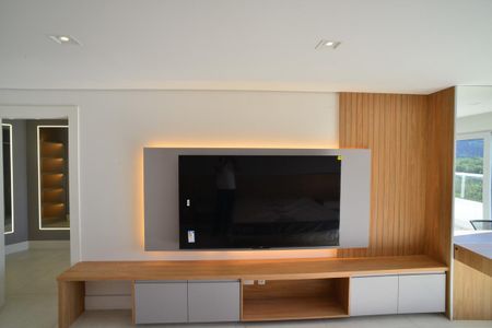 Casa de condomínio à venda com 850m², 4 quartos e 6 vagasSuíte Principal