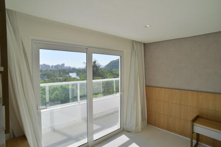 Casa de condomínio à venda com 850m², 4 quartos e 6 vagasSuíte Principal