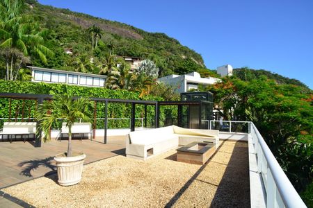 Casa de condomínio à venda com 850m², 4 quartos e 6 vagasRooftop