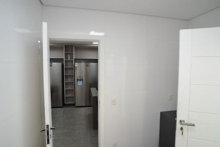 Casa de condomínio à venda com 850m², 4 quartos e 6 vagasEspaço de Apoio