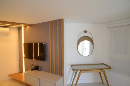 Casa de condomínio à venda com 850m², 4 quartos e 6 vagasHall Social