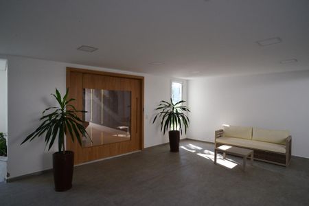 Casa de condomínio à venda com 850m², 4 quartos e 6 vagasHall de Entrada