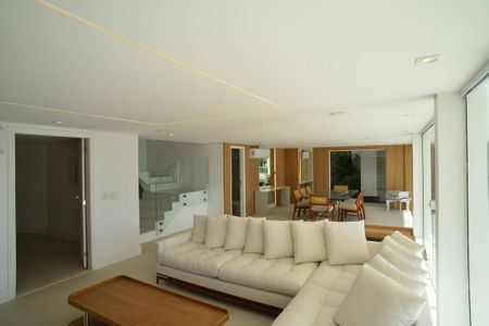 Casa de condomínio à venda com 850m², 4 quartos e 6 vagasSala 2