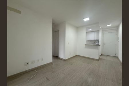 Sala  de apartamento para alugar com 2 quartos, 55m² em Vila Gumercindo, São Paulo