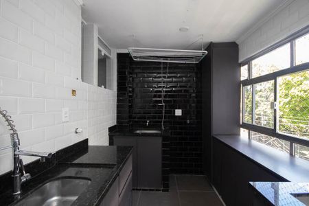 Apartamento à venda com 92m², 3 quartos e 2 vagasCozinha e Área de Serviço