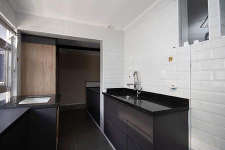Apartamento à venda com 92m², 3 quartos e 2 vagasCozinha e Área de Serviço