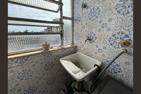 Apartamento à venda com 65m², 2 quartos e 1 vagaÁrea de Serviço