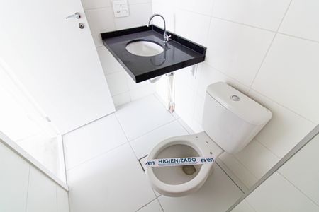 Apartamento para alugar com 32m², 1 quarto e sem vagaBanheiro da Suíte