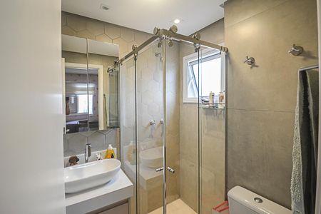 Apartamento à venda com 92m², 3 quartos e 2 vagasBanheiro da Suíte