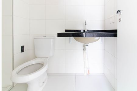 Apartamento para alugar com 32m², 1 quarto e sem vagaBanheiro da Suíte