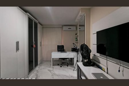 Apartamento à venda com 136m², 2 quartos e 2 vagasQuarto 