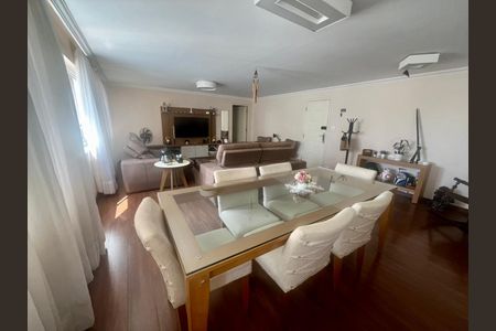 Apartamento à venda com 3 quartos, 209m² em Higienópolis, São Paulo