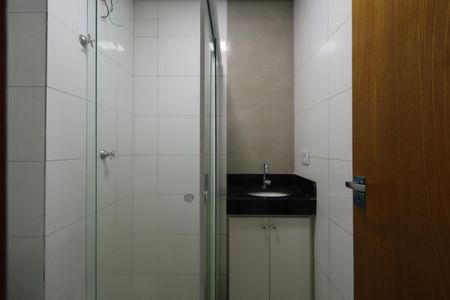 Apartamento para alugar com 38m², 2 quartos e sem vagaBanheiro