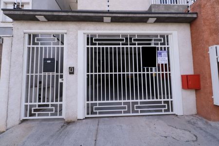 Apartamento para alugar com 38m², 2 quartos e sem vagaFachada