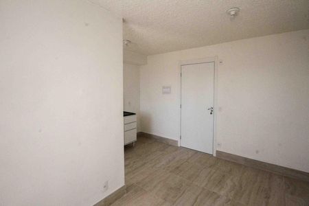 Sala de apartamento para alugar com 2 quartos, 42m² em Vila Ema, São Paulo