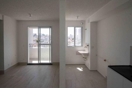 Sala e Cozinha de apartamento para alugar com 2 quartos, 42m² em Vila Ema, São Paulo