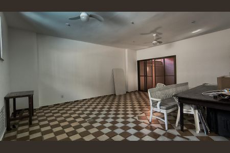 Apartamento à venda com 92m², 3 quartos e 2 vagas Apartamento à venda com 92m², 3 quartos e 2 vagasÁrea Comum